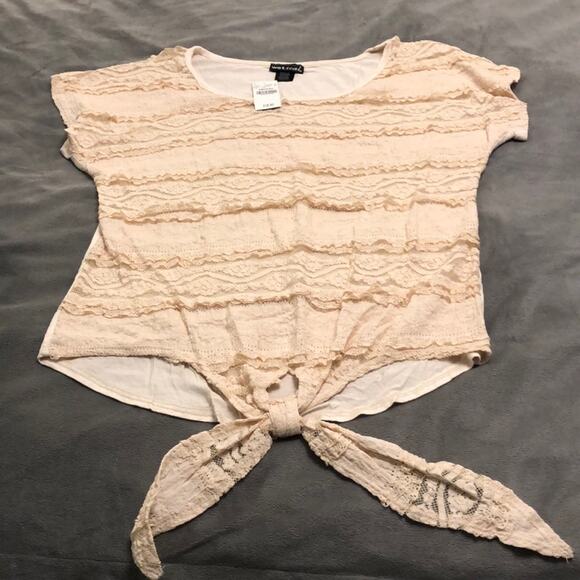 Wet Seal NWT Tan Ecru Lace Knit Top Tie Front Size Medium Y2K Vibe - Picture 3 of 6